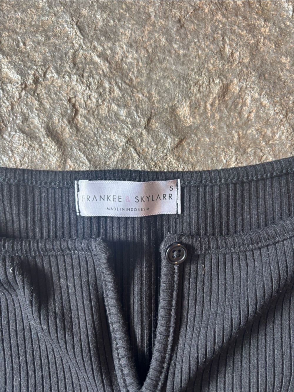 Black Ribbed Women’s Top - Picture 2 of 5